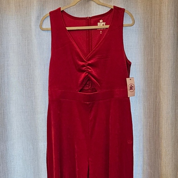 NWT Juicy Couture Red Velvet Wide Leg Sleeveless Ruched Peekaboo Jumpsuit XL - Picture 1 of 6